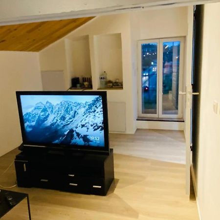 Studio Cros Climatise كاسْتْرْ المظهر الخارجي الصورة
