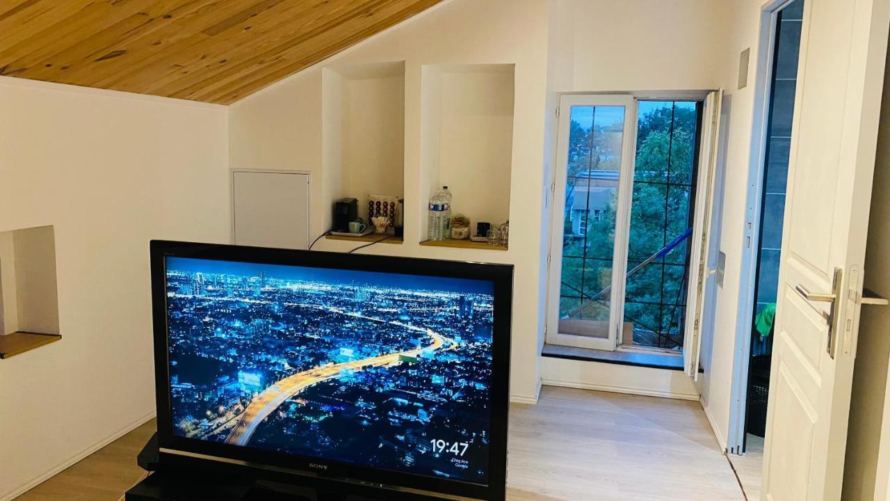 Studio Cros Climatise كاسْتْرْ المظهر الخارجي الصورة